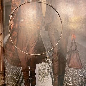 Silver choker necklace